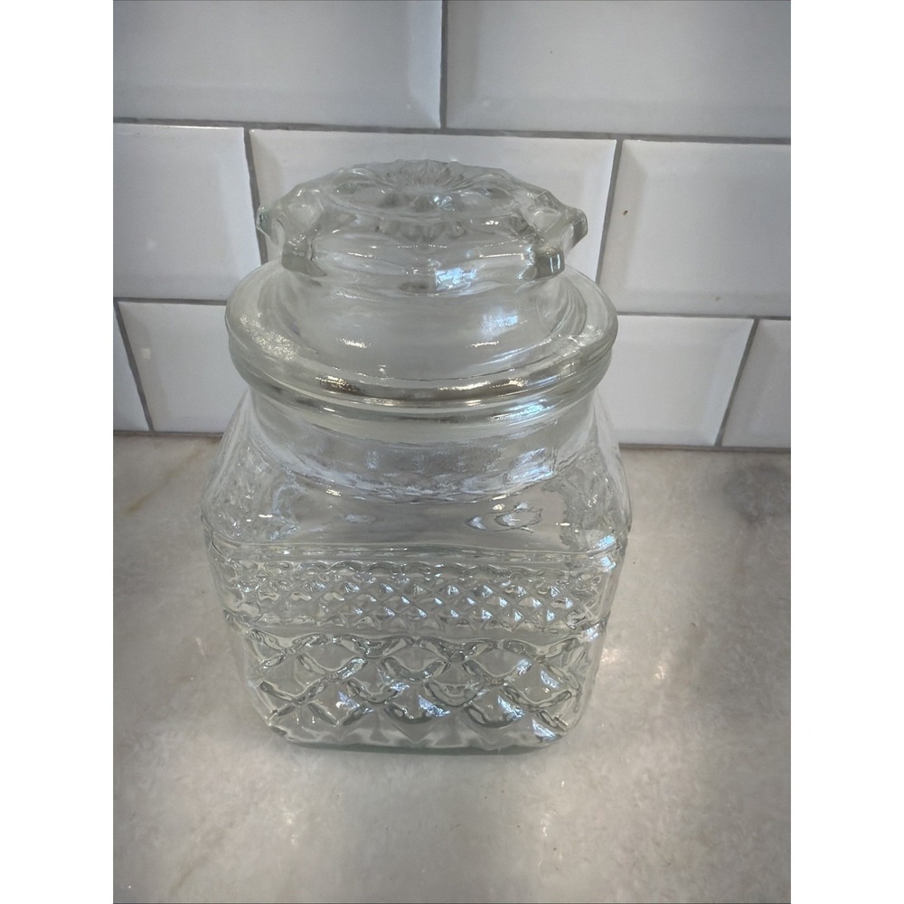 Vintage Anchor Hocking Wexford Clear Medium Canister Jar w/ Lid 6 1/2" ‎ GW993